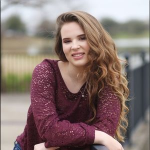 Meet your Posher, Cassia